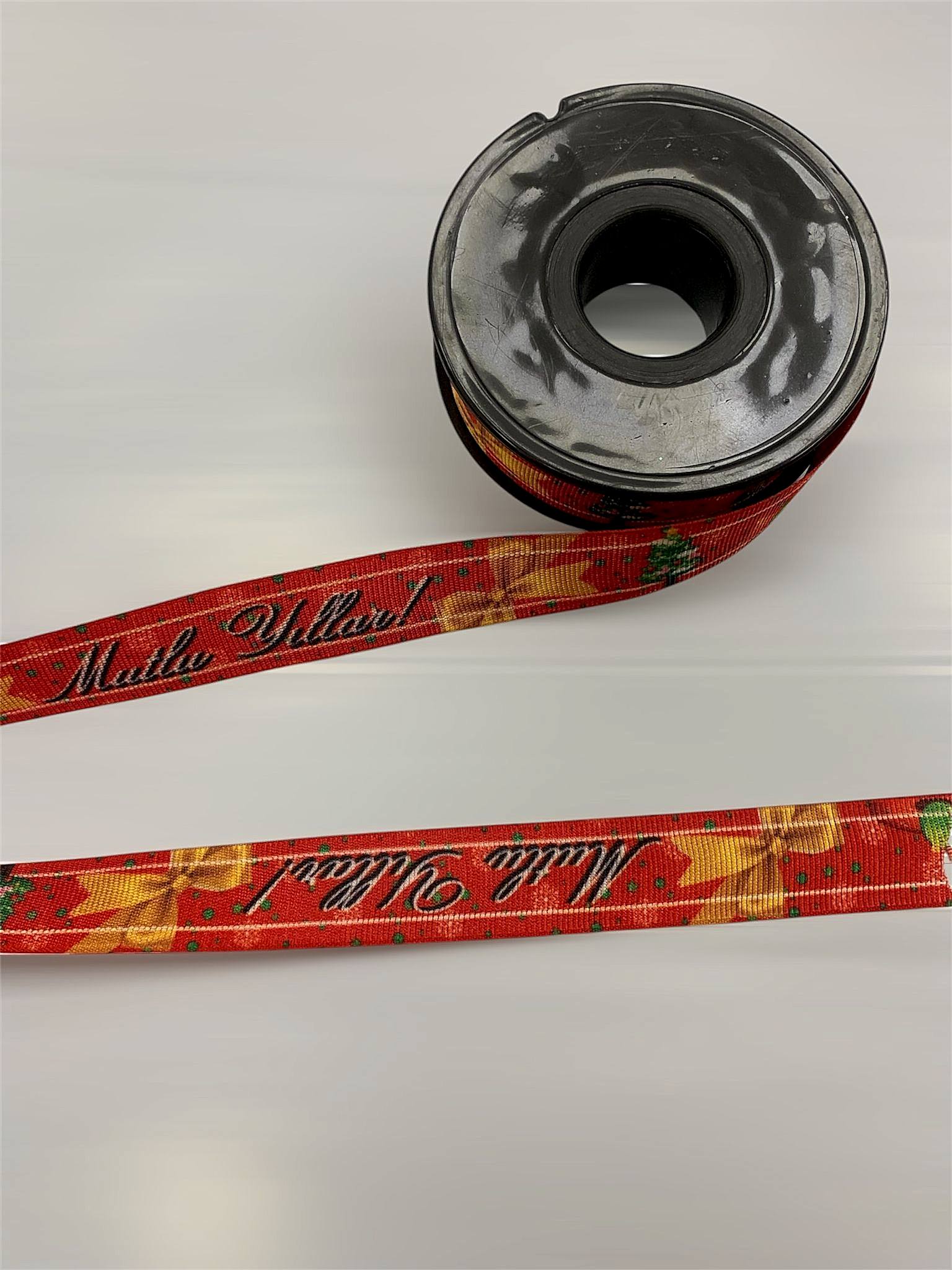 MUTLU YILLAR KIRMIZI